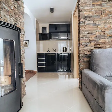 Apartman Gardenia *